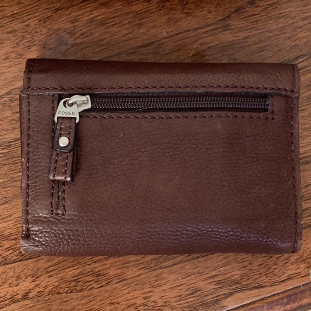 Fossil Vintage Brown cowhide Leather Wallet - Picture 4 of 16